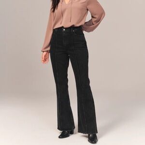 Abercrombie & Fitch Curve Love High Rise Black Jeans 33/16L
